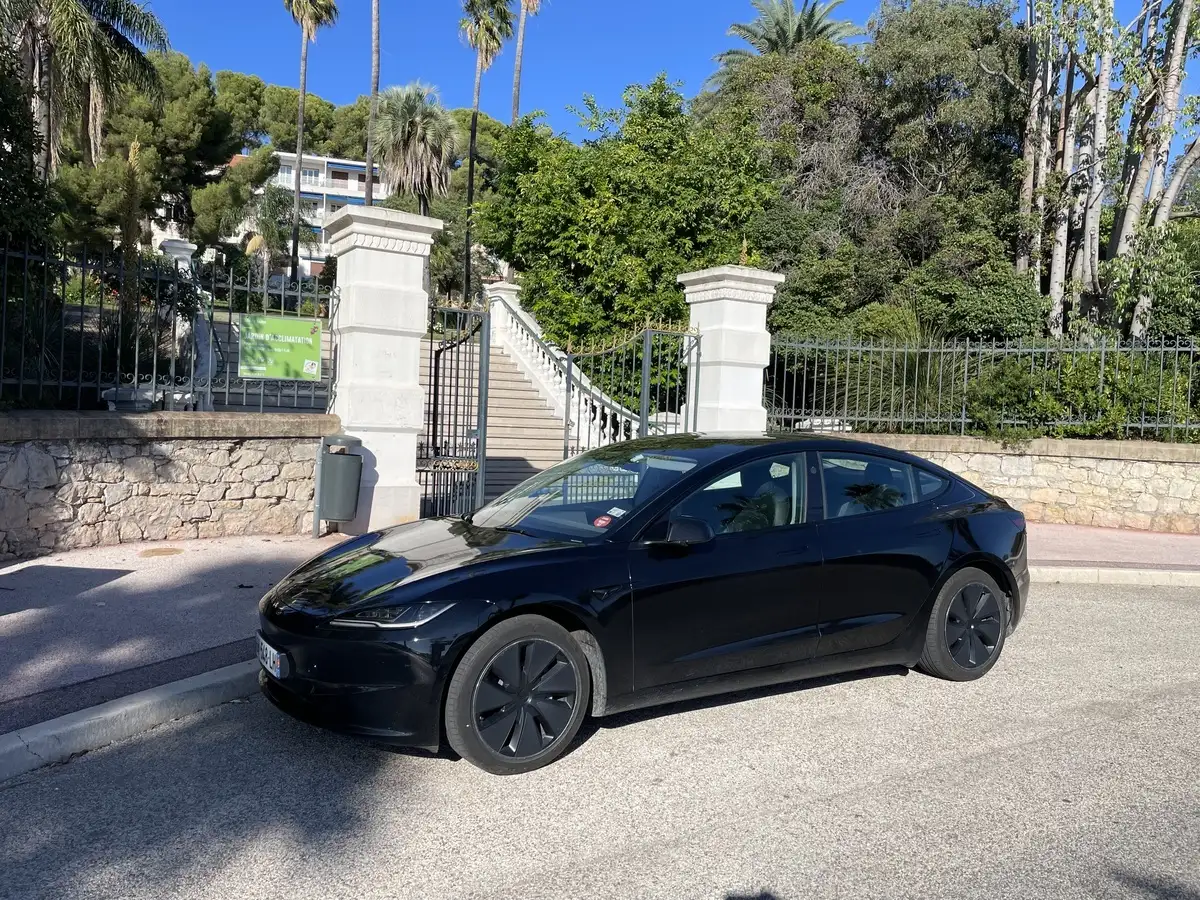 Chauffeur priv� mariage Toulon : transport dans le Var